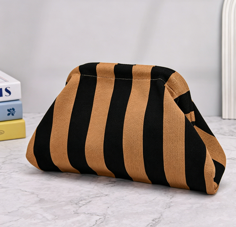 Stripe Knit Cosmetic Bag Checkered Knit Clutch: Camel / M
