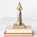 Gift Trophy - "WHAT WOULD DOLLY DO?"