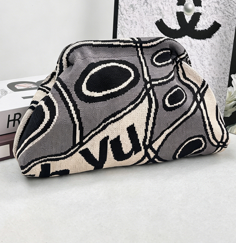 Stripe Knit Cosmetic Bag Geo Pattern Storage Clutch: Grey / M