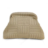 Pattern Knit Cosmetic Bag Beach Knit Clutch: Red / M