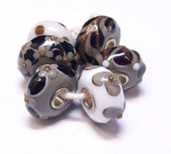 Christmas Decoration - Trollbeads Glass Beads - Centerville C&J Connection, Inc.